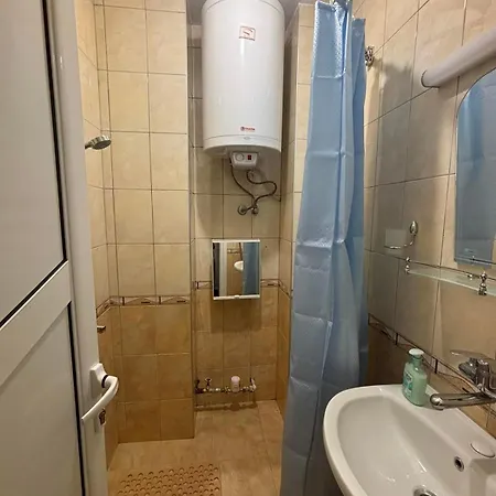за гости весела Apartman Burgasz